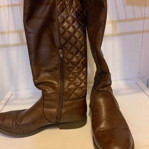Knee high brown boots 8 1/2